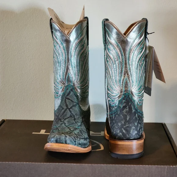 ARIAT Futurity Elephant Print Size 8.5 Green Gold Cowboy Boots Square Toe - Picture 5 of 8